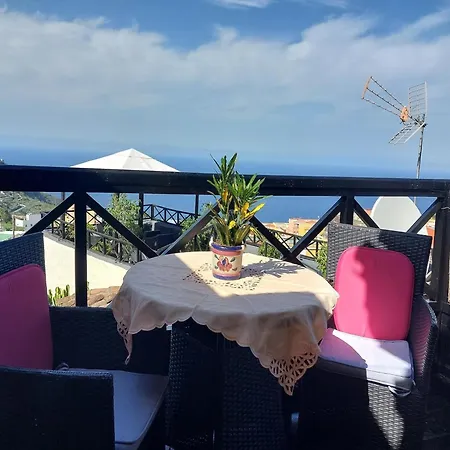 With Terrace For Adults Only Apartment *
